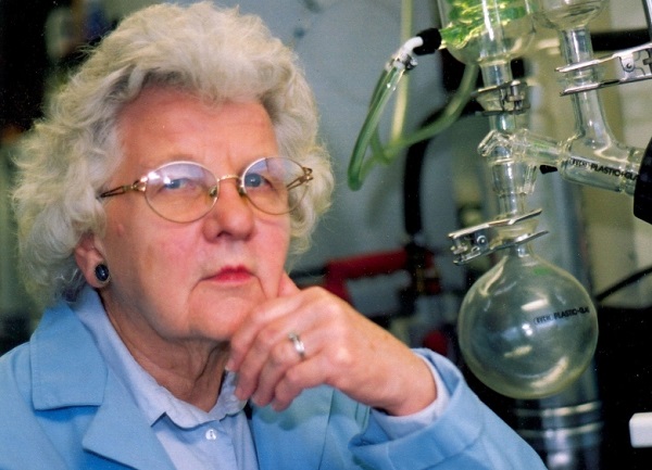 Ruth Benerito, kotoia eraldatu zuen kimikaria