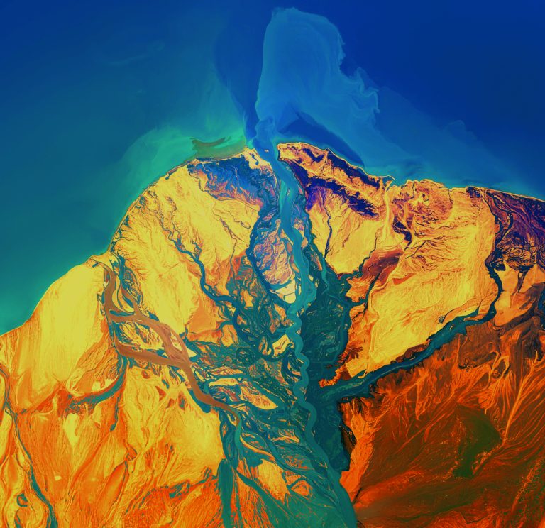 Ezagutzaren ibaiaren delta bat, gizartearen aniztasun osoa bustitzeko