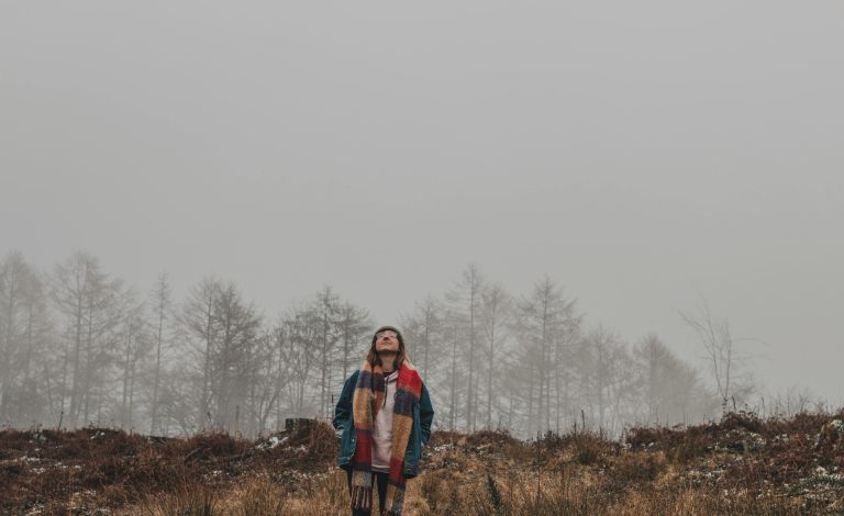 Zergatik da beroa askatzen dugun airea baina hotz dago hartzen duguna?