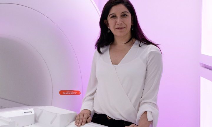 Claudia Prieto: «Nahi nuke gure ikerketek erresonantzia magnetiko aurreraturako sarbidearen oztopoak murrizten lagun dezatela»