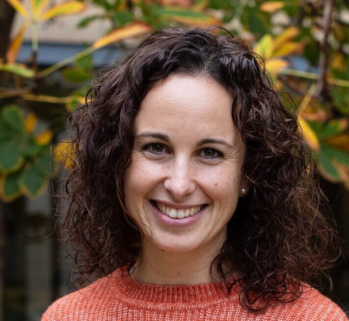 Marta Sánchez de la Torre: «Izugarri gustuko dut paleolitikoko ehiztari-biltzaileen komunitateak nondik mugitu ziren jakitea»